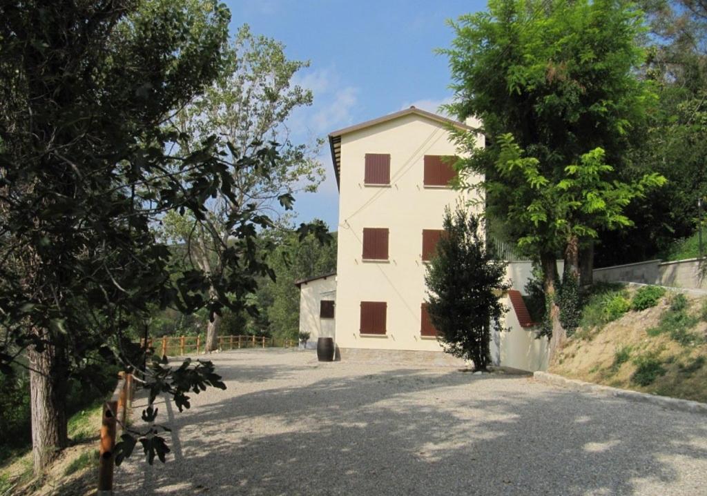 Podere Riosto Cantina&Agriturismo Pianoro Extérieur photo